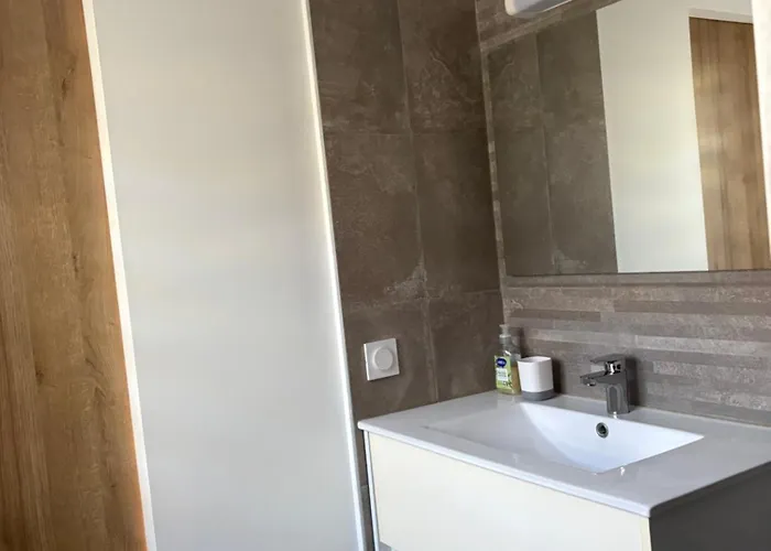 Chez Muriel Et Yves *